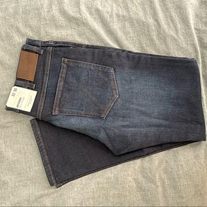 Wrangler Arizona Classic Straight Jeans